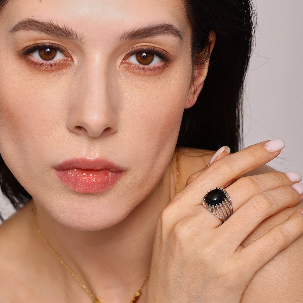 Black agate hollow heavy industry titanium steel 18k gold ring index finger ring fashion light luxury personality temperament ring 99