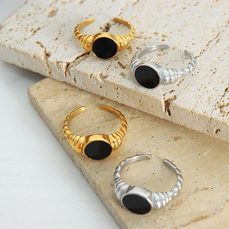 Retro niche simple index finger ring dripping oil twist opening ring titanium steel plated 18K gold women's jewelry pp