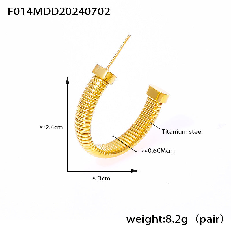 Stylish simple personality niche elegant jewelry geometric multi-layer design titanium steel gold-plated C-shaped earrings