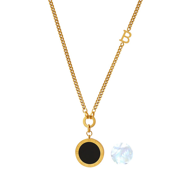 High-necked long fashion versatile Roman black and white double-sided pendant sweater chain hot-selling jewelry M004pp