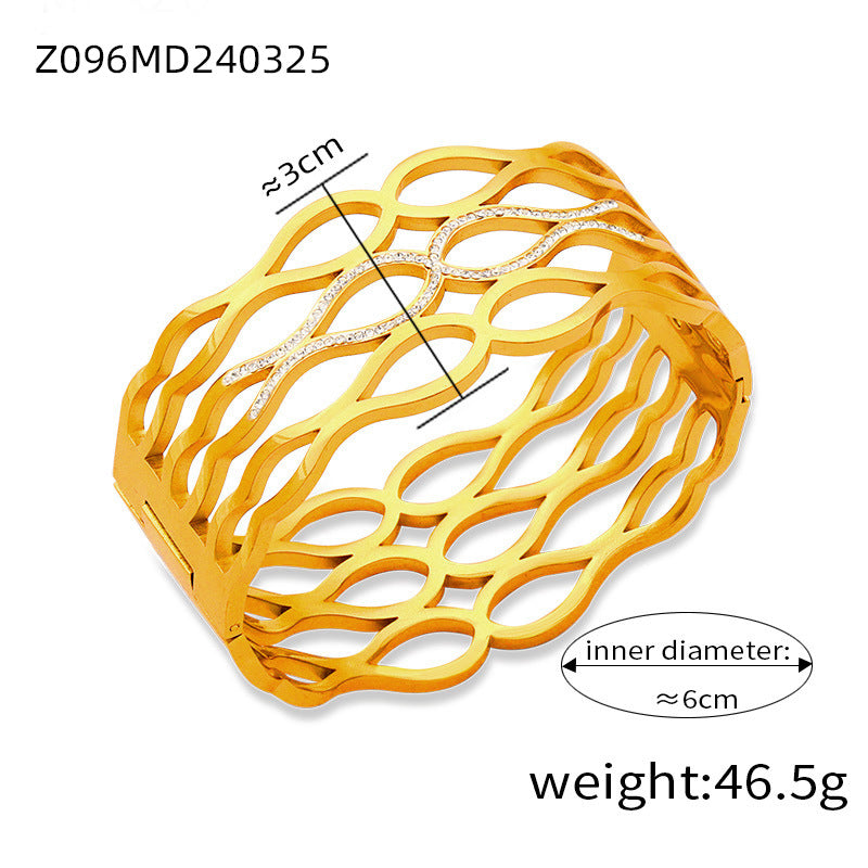 Fashion new cross-border personalized niche design titanium steel gold-plated diamond-encrusted geometric bracelet jewelry
