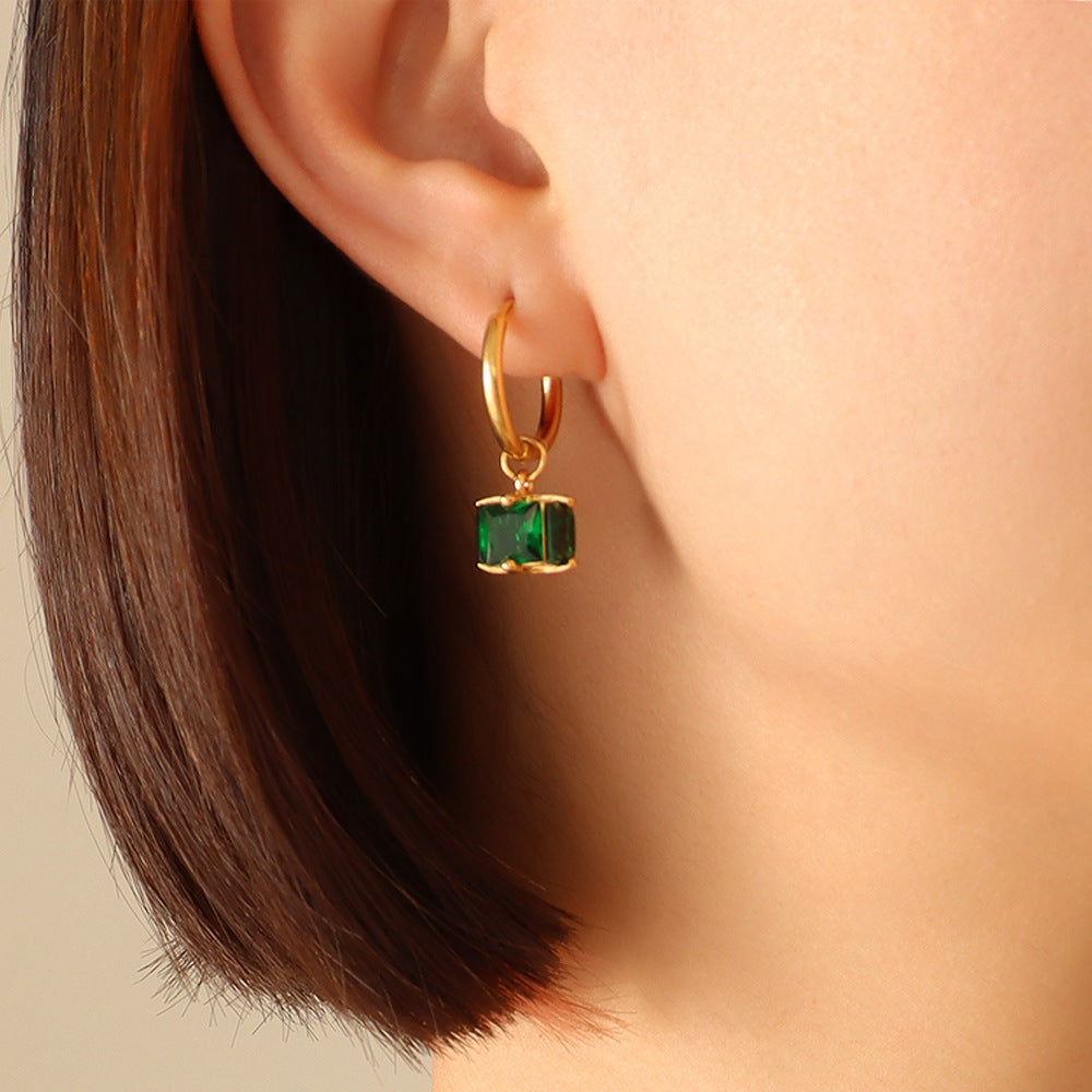 Cold wind niche design non-fading titanium steel four-claw buckle emerald zircon necklace earrings jewelry set