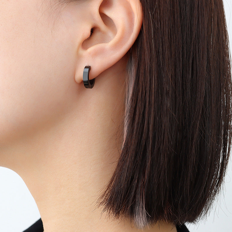 Cold wind light luxury trend geometric circle stainless steel earrings titanium steel plated 18K real gold ear jewelry