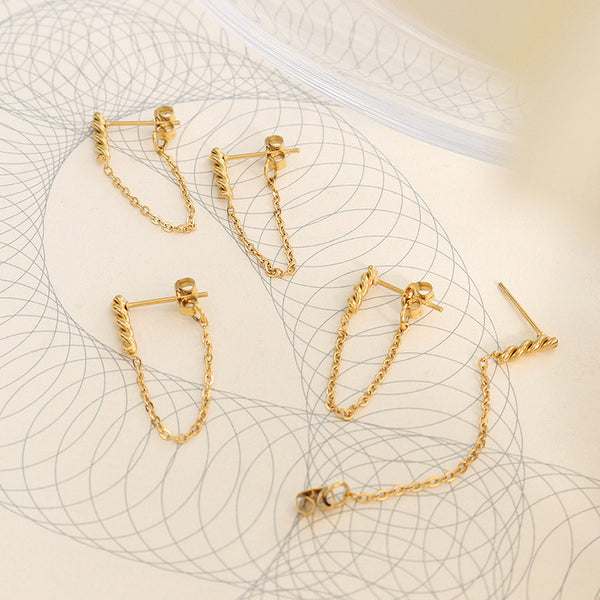 Cold wind fringed chain earrings titanium steel plated with 18K real gold, light luxury fashion irregular ear jewelry