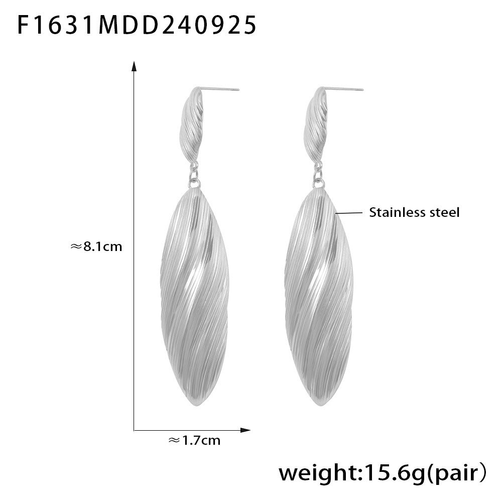 Medieval vintage striped long shell pendant earrings temperament fashionable stainless steel plated 18k gold earrings 99