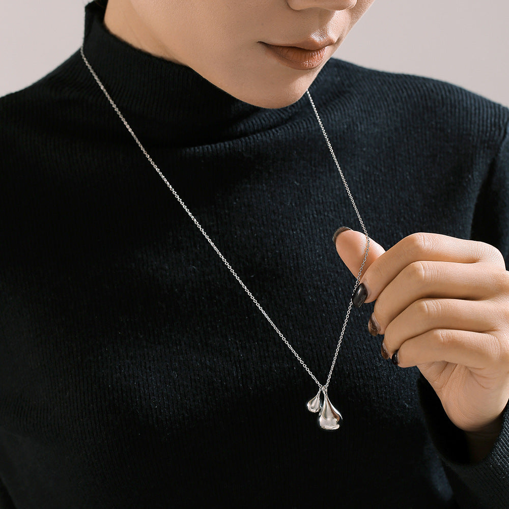 Water drop pendant necklace women's new simple and versatile stainless steel gold-plated sweater chain jewelry wholesale