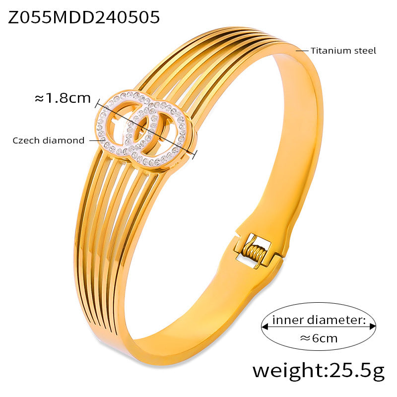 Hot-selling niche personalized light luxury jewelry with diamond design sense geometric multi-layer titanium steel temperament versatile bracelet