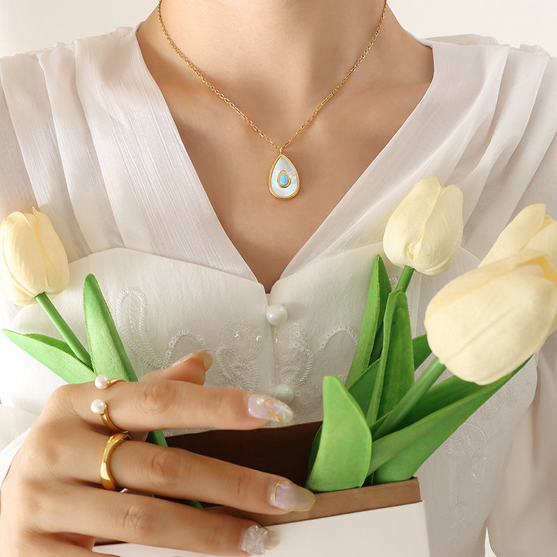 Cold Feng Shui Drop Shape Pendant Necklace Female, White Sea Pui'ao Gemstone Inlaid Versatile Fashion Clavicle Chain