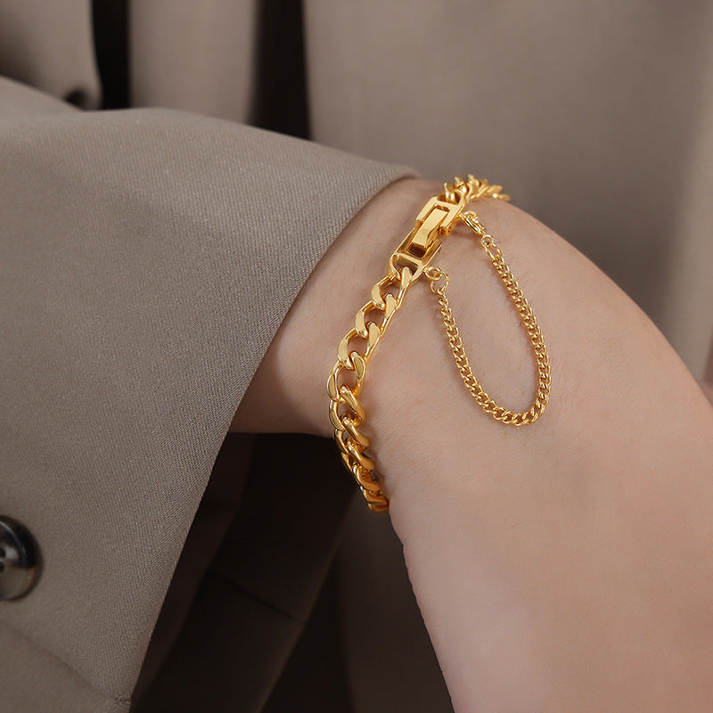 Cold wind personality geometric chain splicing design sense minimalist wind titanium steel gold-plated jewelry set