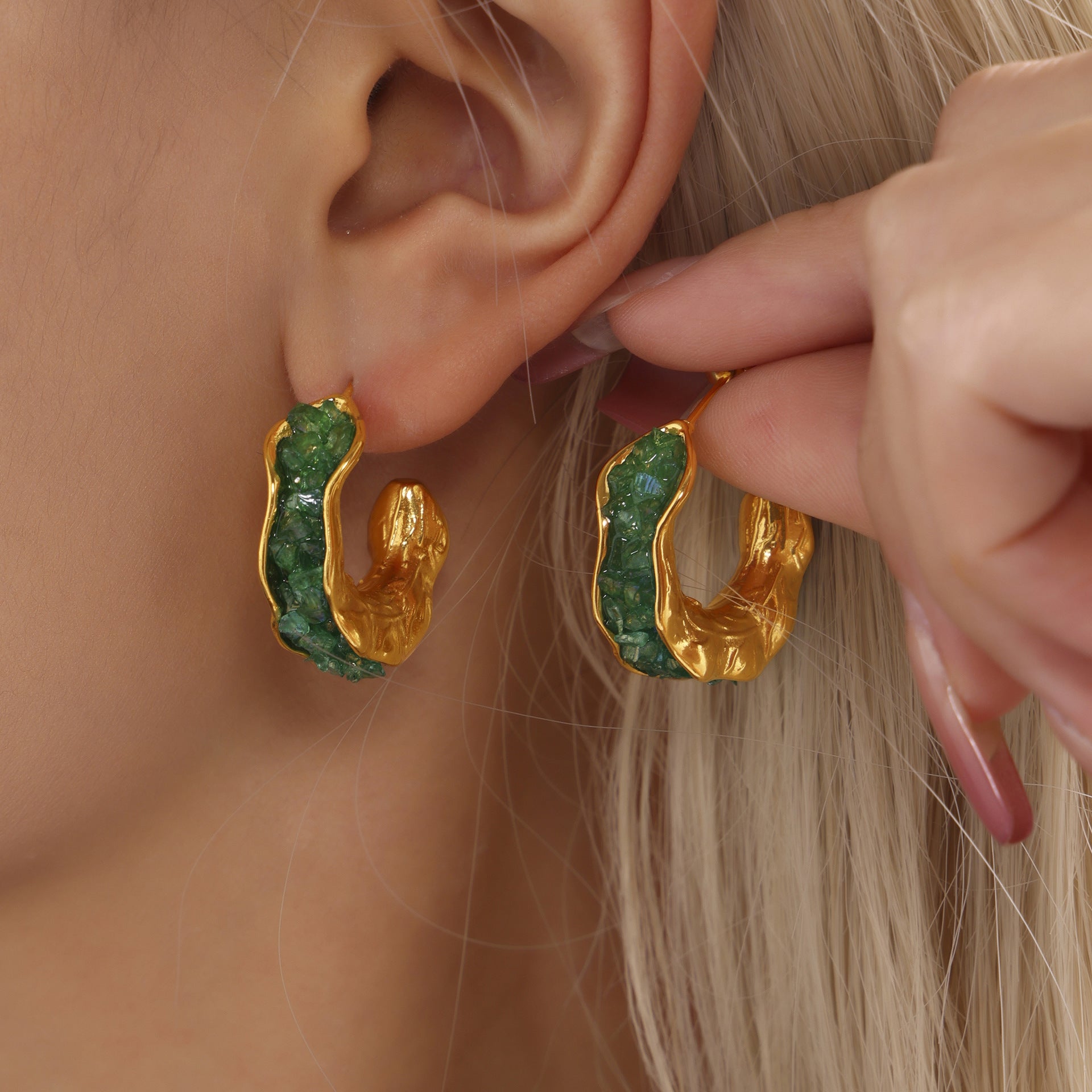 Stainless Steel Crystal Stone C-Type Earrings Sparkling Luxury Temperament PVD Plated Real Gold Earrings