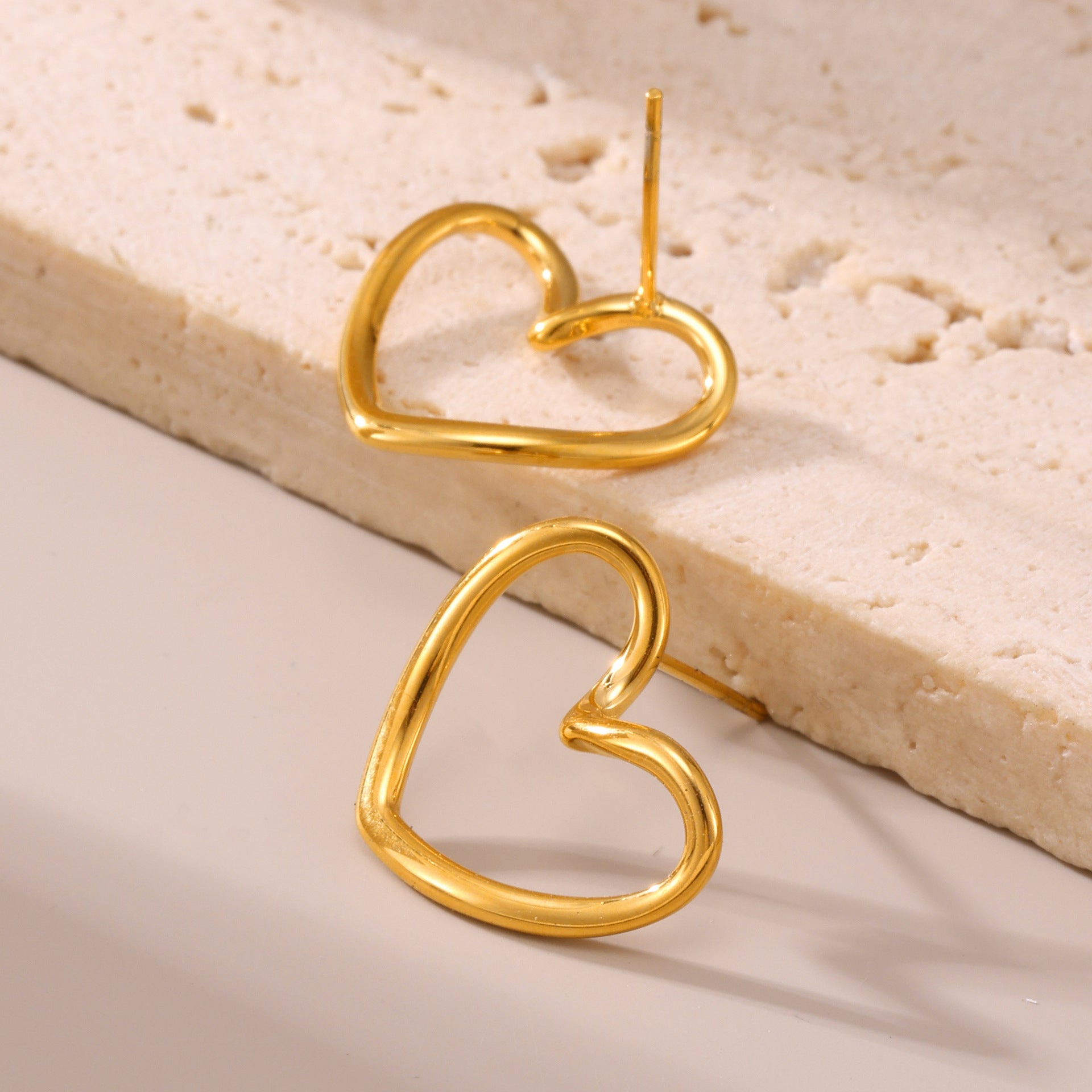 Hollow love stud earrings autumn and winter accessories INS style niche earrings titanium steel PVD plated 18K real gold jewelry