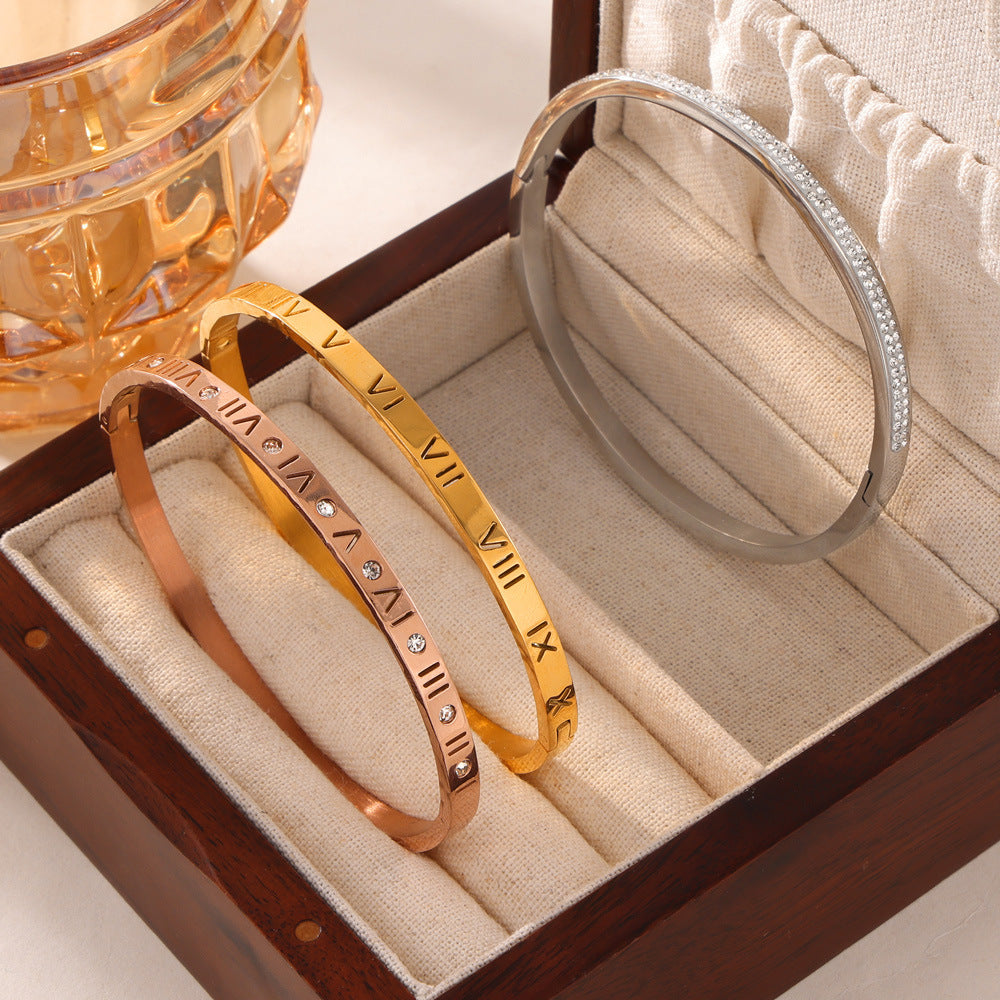 Retro niche personality unique simple jewelry engraved Roman numerals design sense diamond inlaid titanium steel gold plated bracelet