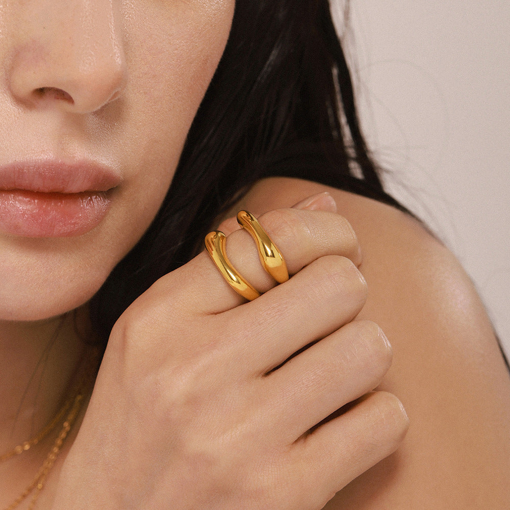 Simple rectangular ring European and American fashion niche versatile jewelry stainless steel plated 18K real gold ring 99
