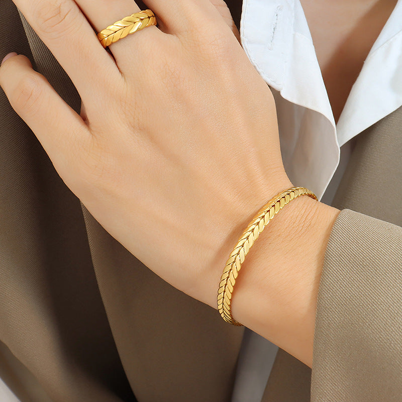 Non-fading opening design wheat ear bracelet personalized ring titanium steel gold-plated jewelry set Z192-A150