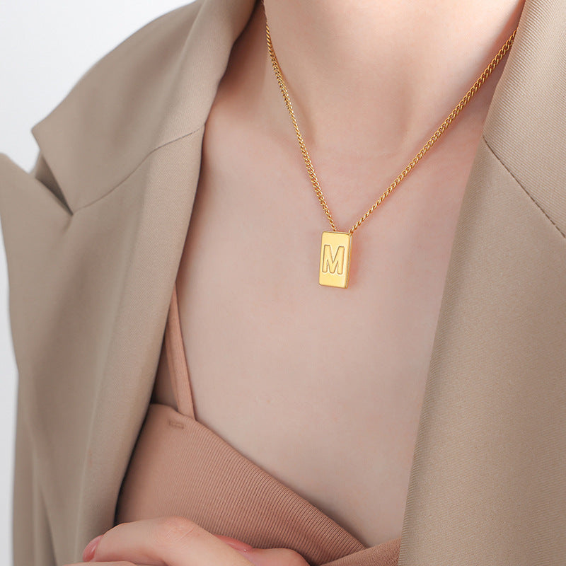 New personalized 26-letter chain square titanium steel gold-plated pendant jewelry women's spot wholesale