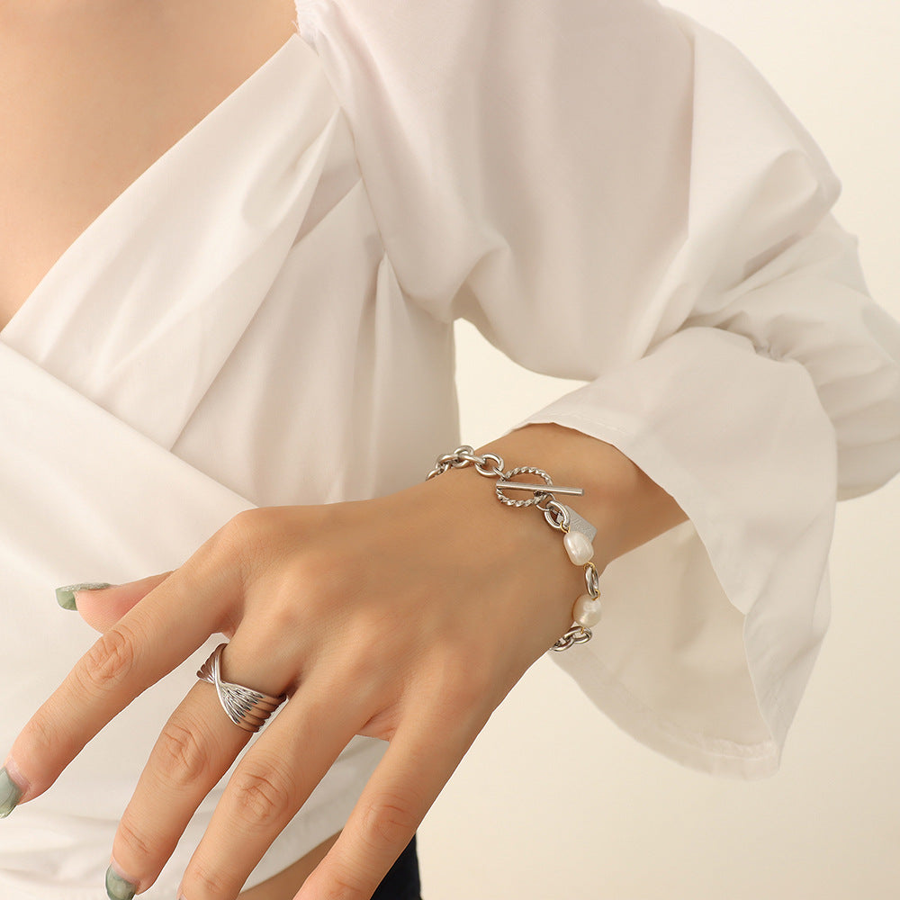 OT buckle geometric square brand simple freshwater pearl gold Christmas bracelet women, titanium steel jewelry wholesale E182