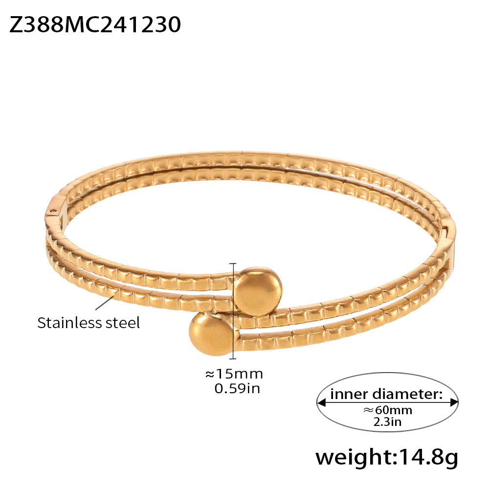 Titanium steel bracelet light luxury PVD electroplating 18K real gold European and American trend Bracelet bracelet combination spot