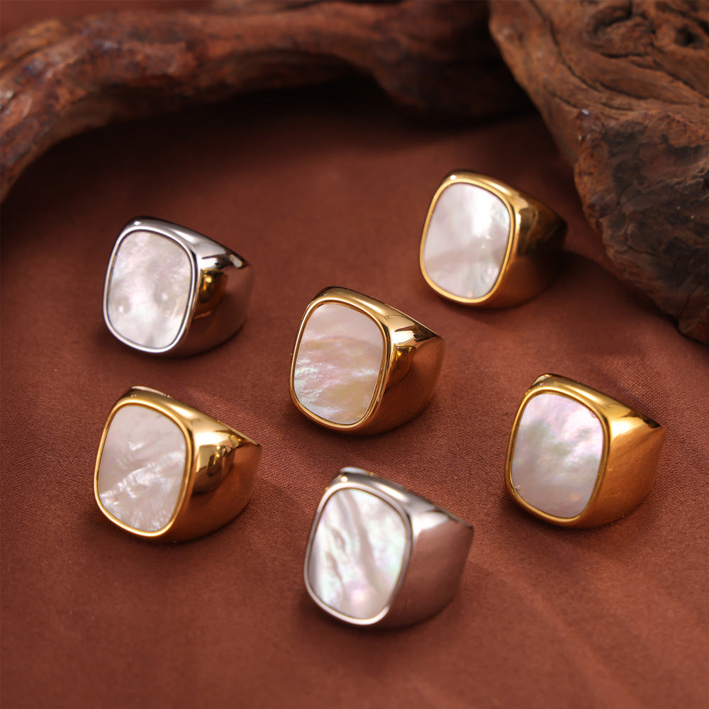 Hepburn style elegant gentle temperament wide-faced index finger ring inlaid with white fritillary design titanium steel gold-plated opening ring