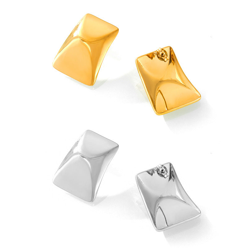 Trend simple retro new 18K gold design sense rectangular earrings women ins wind cold wind titanium steel jewelry