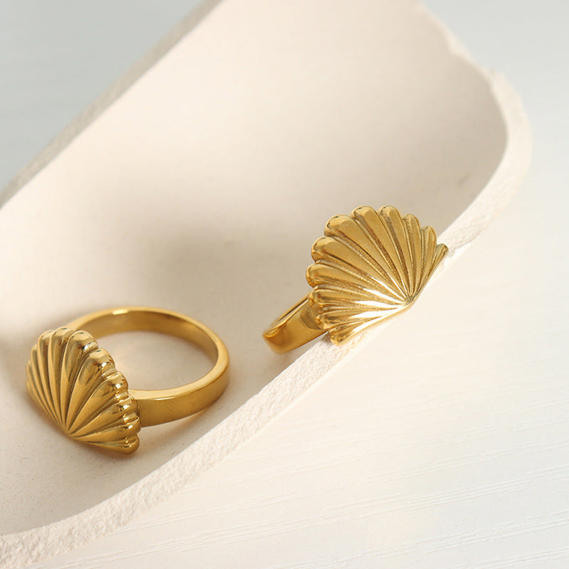 Factory direct sales marine breath personalized scallop ring niche creative design elegant temperament titanium steel gold-plated ring