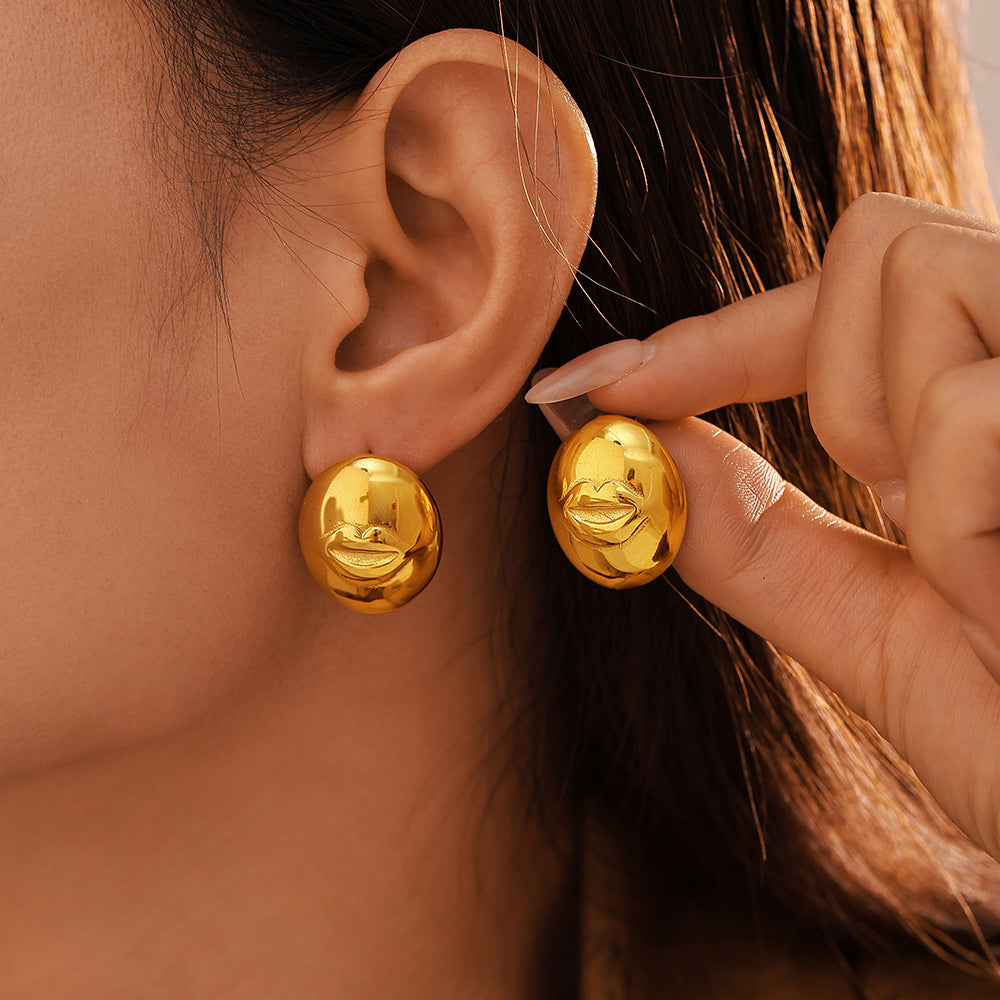 Accessories INS wind titanium steel smile lips round ball stud earrings Internet celebrity personality temperament earrings women spot supply pp