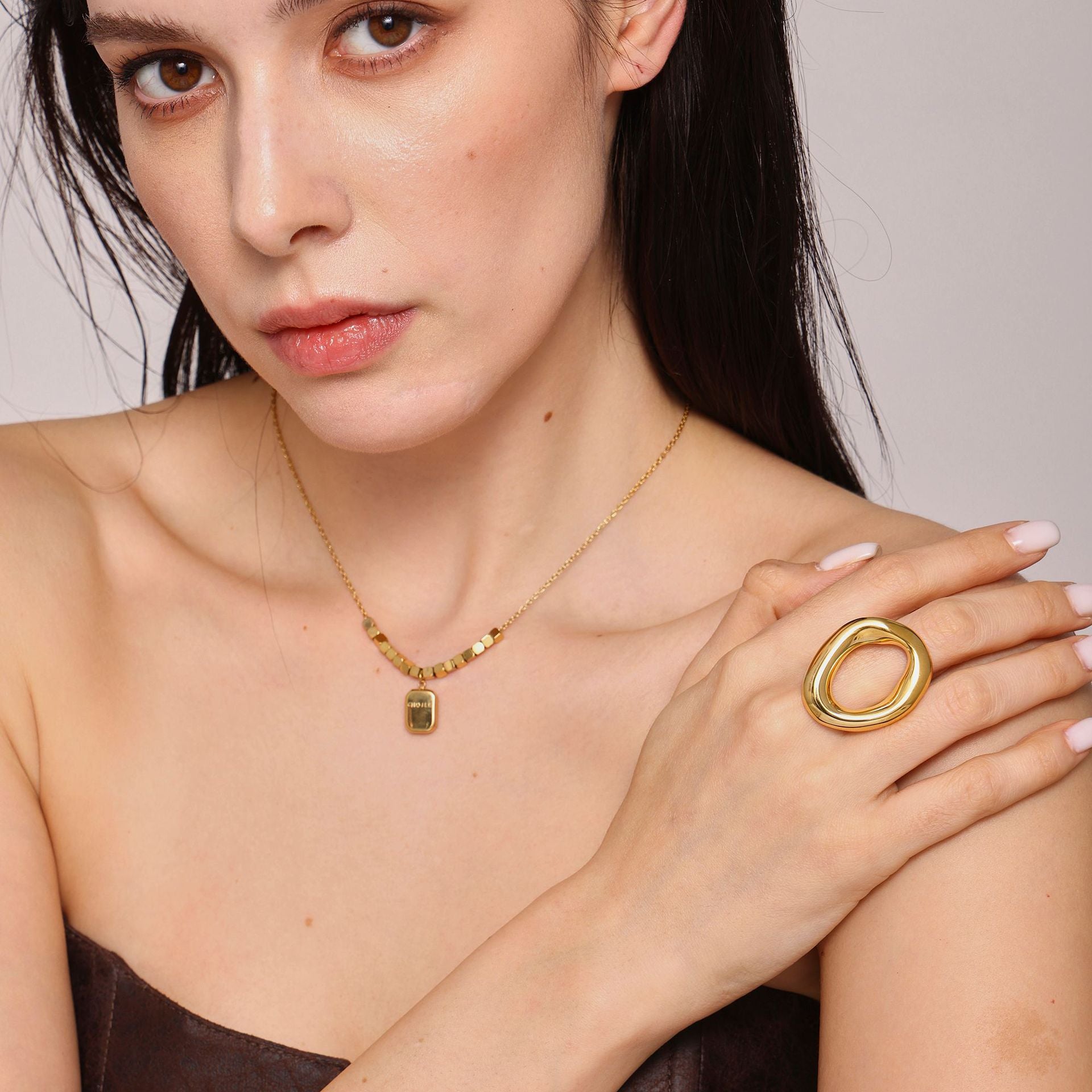 Exaggerated opening hollow ring square brand letter collarbone necklace stainless steel plated 18K real gold set tide