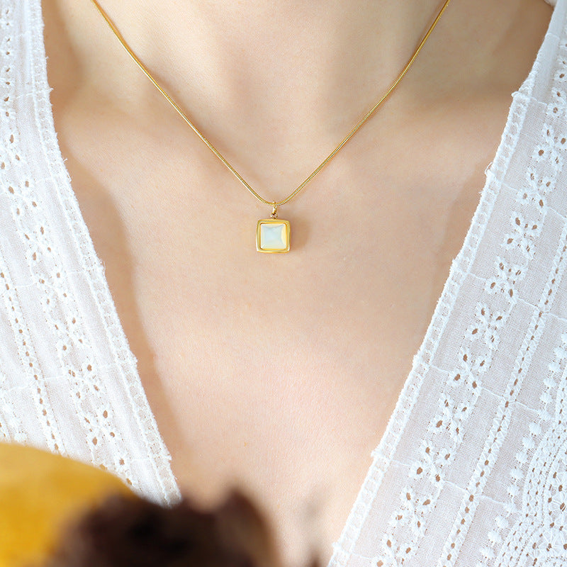 Cold wind square white sea shell pendant necklace niche design titanium steel plated 18K gold round snake chain jewelry 99