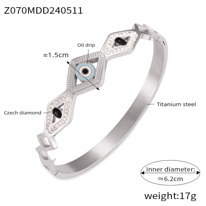 Hot-selling niche personalized hollow jewelry devil's eye tree of life diamond-encrusted design titanium steel gold-plated bracelet pp
