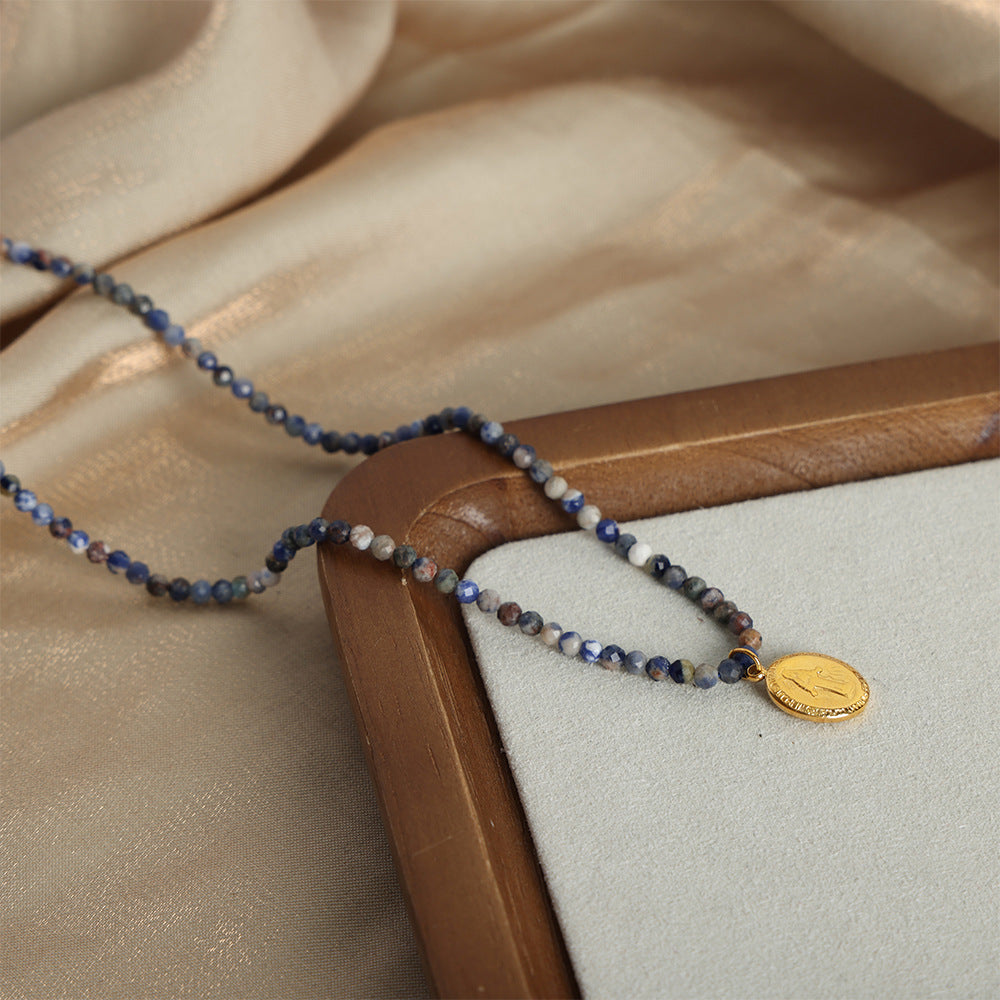 New retro high-end light luxury natural stone handmade beaded necklace titanium steel gold-plated pendant jewelry