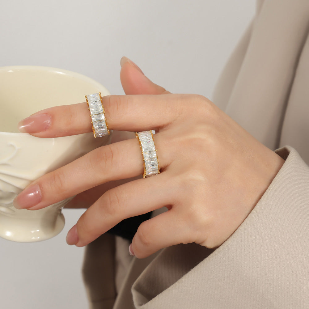 New light luxury fashion personalized titanium steel gold-plated zircon design ring ring jewelry wholesale women