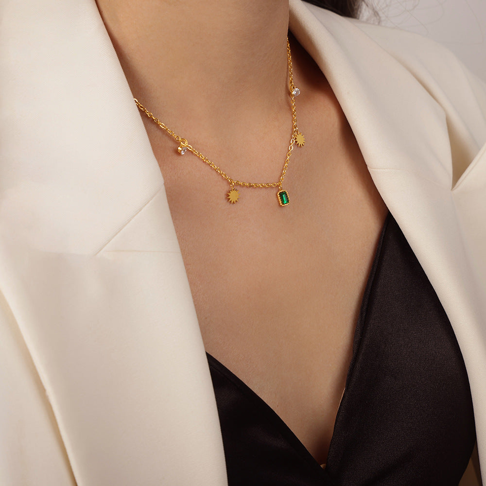 New light luxury personalized niche design titanium steel gold-plated emerald inlaid zircon pendant necklace high-end jewelry women