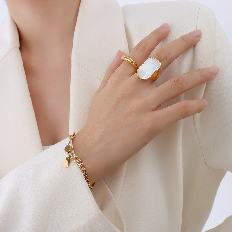 18K gold handmade unique special-shaped white sea shell ring ring ring jewelry titanium steel jewelry women's A259