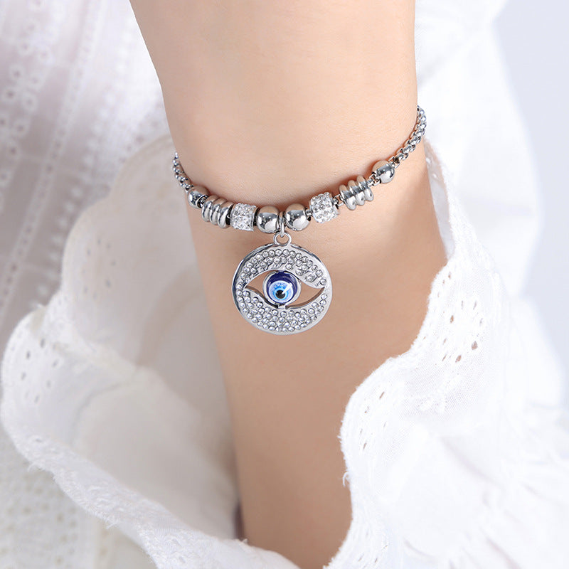 Retro personality versatile all kinds of exaggerated eye pendant titanium steel bracelet women's jewelry spot wholesale pp