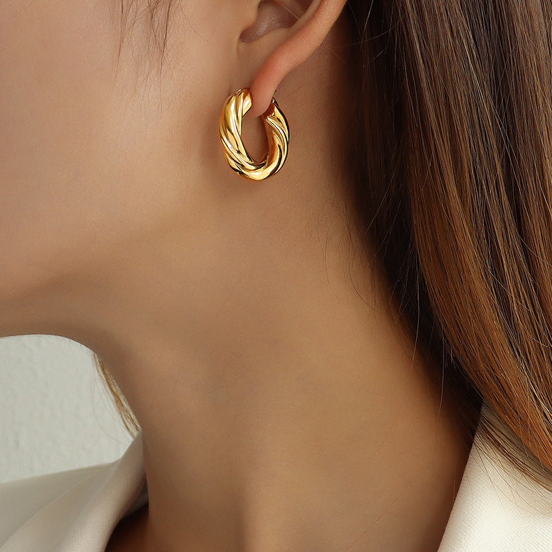 Marka temperament texture heavy industry special-shaped DIY earrings titanium steel plated 18K real gold non-fading earrings F435