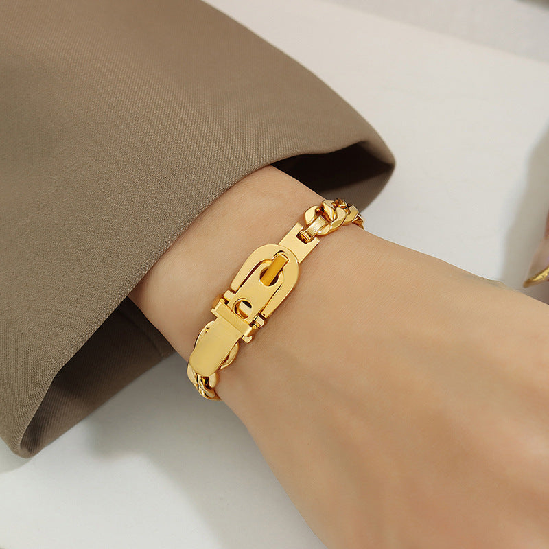 Bracelet Thick Chain Press Buckle Strap Buckle Bracelet Titanium Steel Plated 18k Gold Temperament Hand Jewelry E199