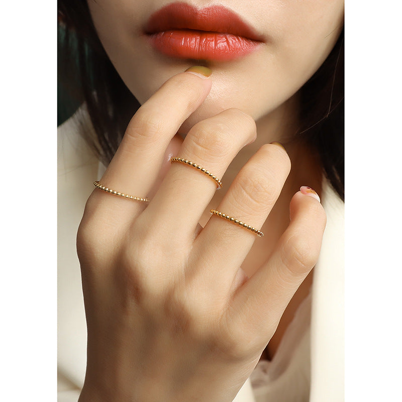 Index finger ring Osteotrope ring Titanium steel 18k gold ring Tail ring Couple ring A18399