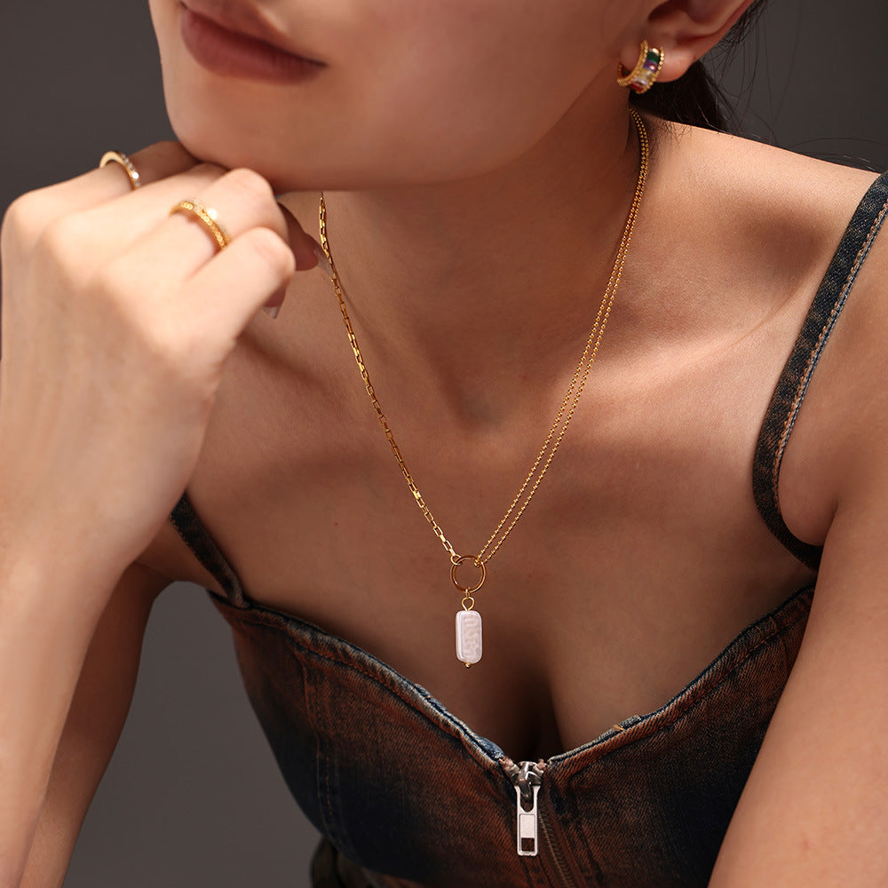 Baroque imitation pearl pendant necklace women's stainless steel plated 18k gold creative niche design clavicle chain