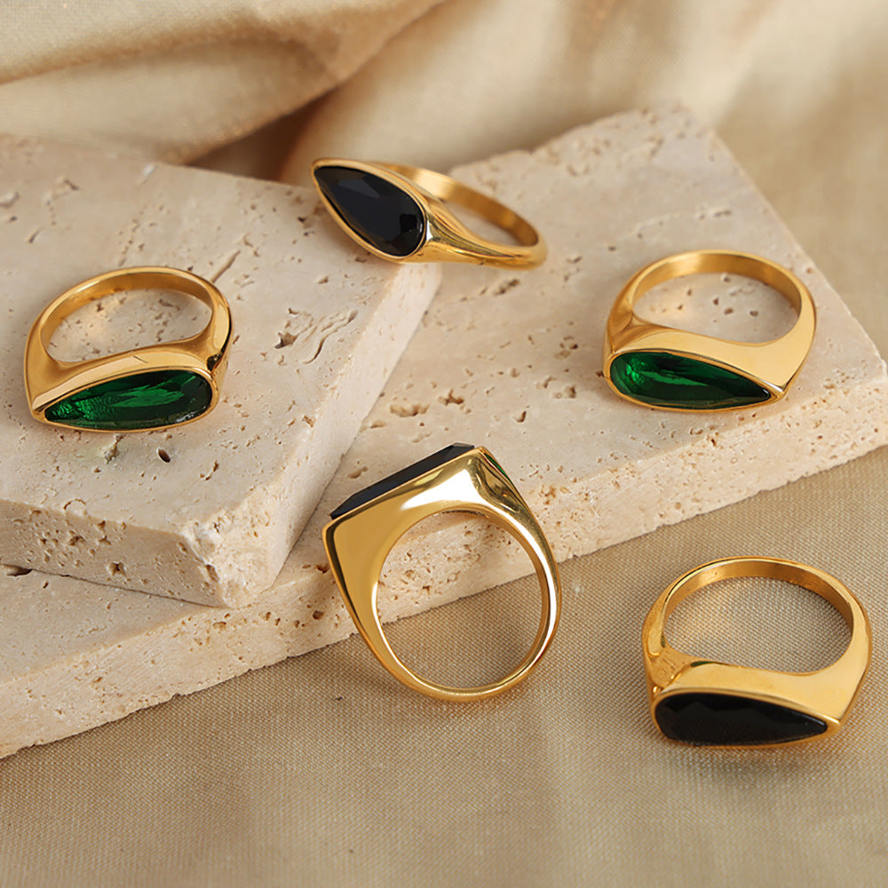 New light luxury retro titanium steel gold-plated geometric ring ring jewelry women's fashion
