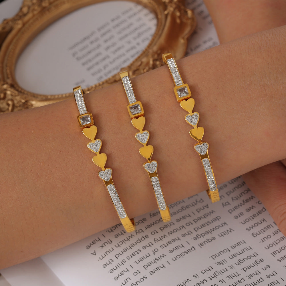 Elegant and trendy temperament Versatile jewelry Geometric diamond-set design sense Love modeling Titanium steel gold-plated bracelet pp