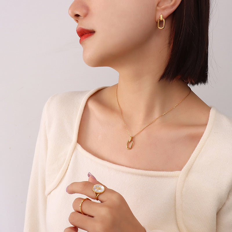 Cold Wind Oval Pendant Necklace Earrings Set Titanium Steel Plated 18K Real Gold Light Luxury Fashion Jewelry 99