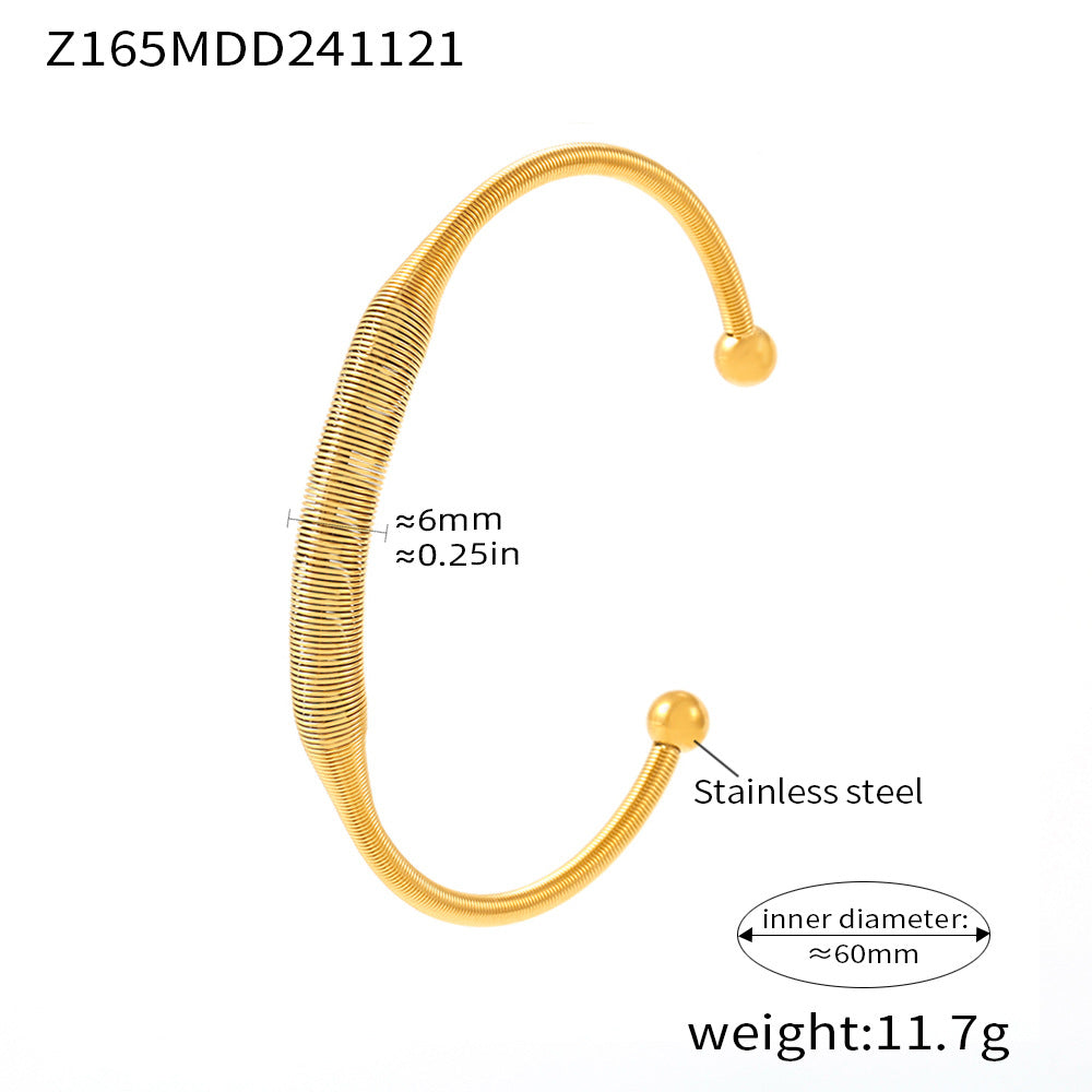 Temperament simple spiral pattern bracelet fashionable personality commuting versatile titanium steel bracelet women color retention spot wholesale