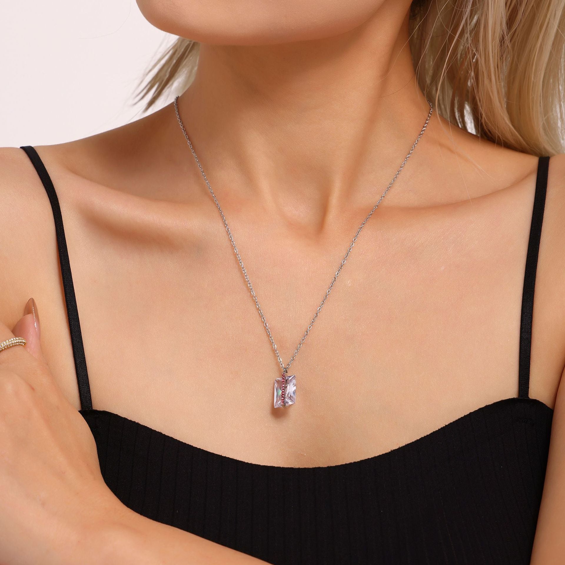 Full diamond oversized rectangular zircon collarbone necklace stainless steel PVD electroplating 18K real gold jewelry wholesale pp