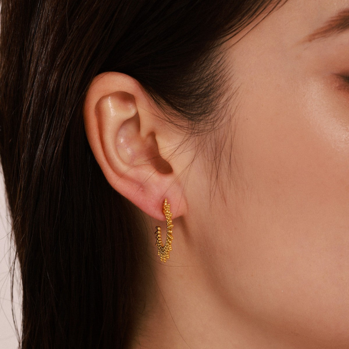 C-shaped sun ray radiation earrings new fashionable earrings stainless steel PVD plated 18K real gold jewelry