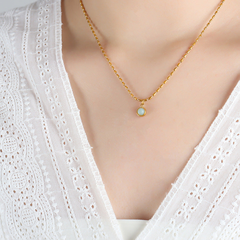 Versatile court retro natural stone rice bead chain necklace new titanium steel gold-plated jewelry female 99