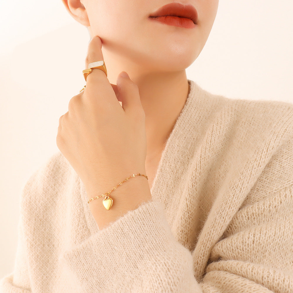 Pastoral Xiaoxiangfeng Fashion Versatile Peach Heart Love Pendant Bracelet Campus Girl Heart Small Fresh Jewelry 99