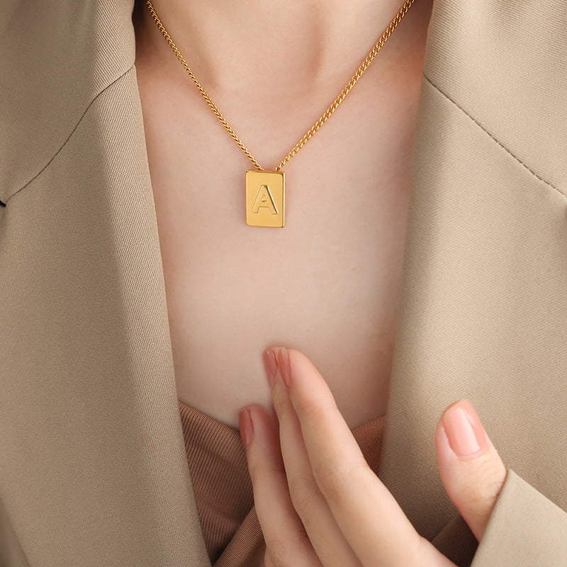 New personalized 26-letter chain square titanium steel gold-plated pendant jewelry women's spot wholesale