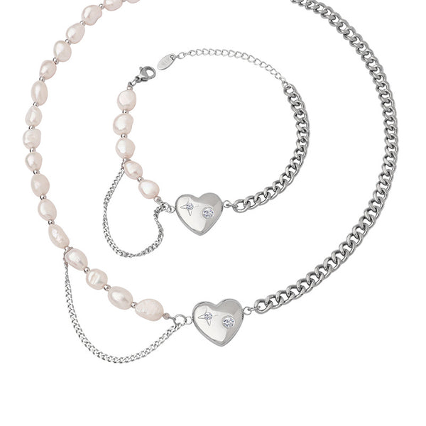 Titanium steel light luxury cold wind titanium steel love pendant necklace does not fade niche design bracelet jewelry set decoration