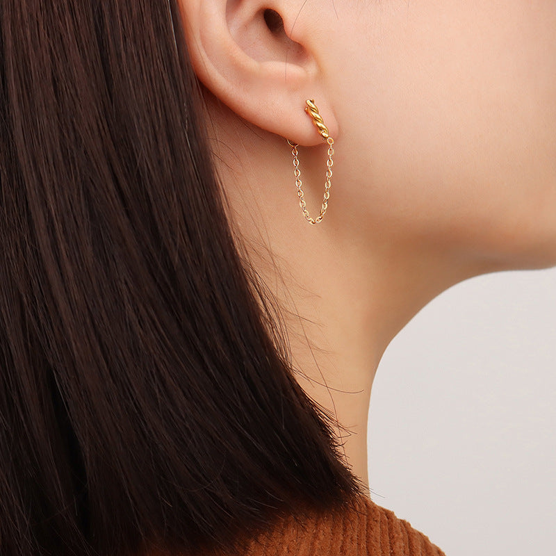 Cold wind fringed chain earrings titanium steel plated with 18K real gold, light luxury fashion irregular ear jewelry