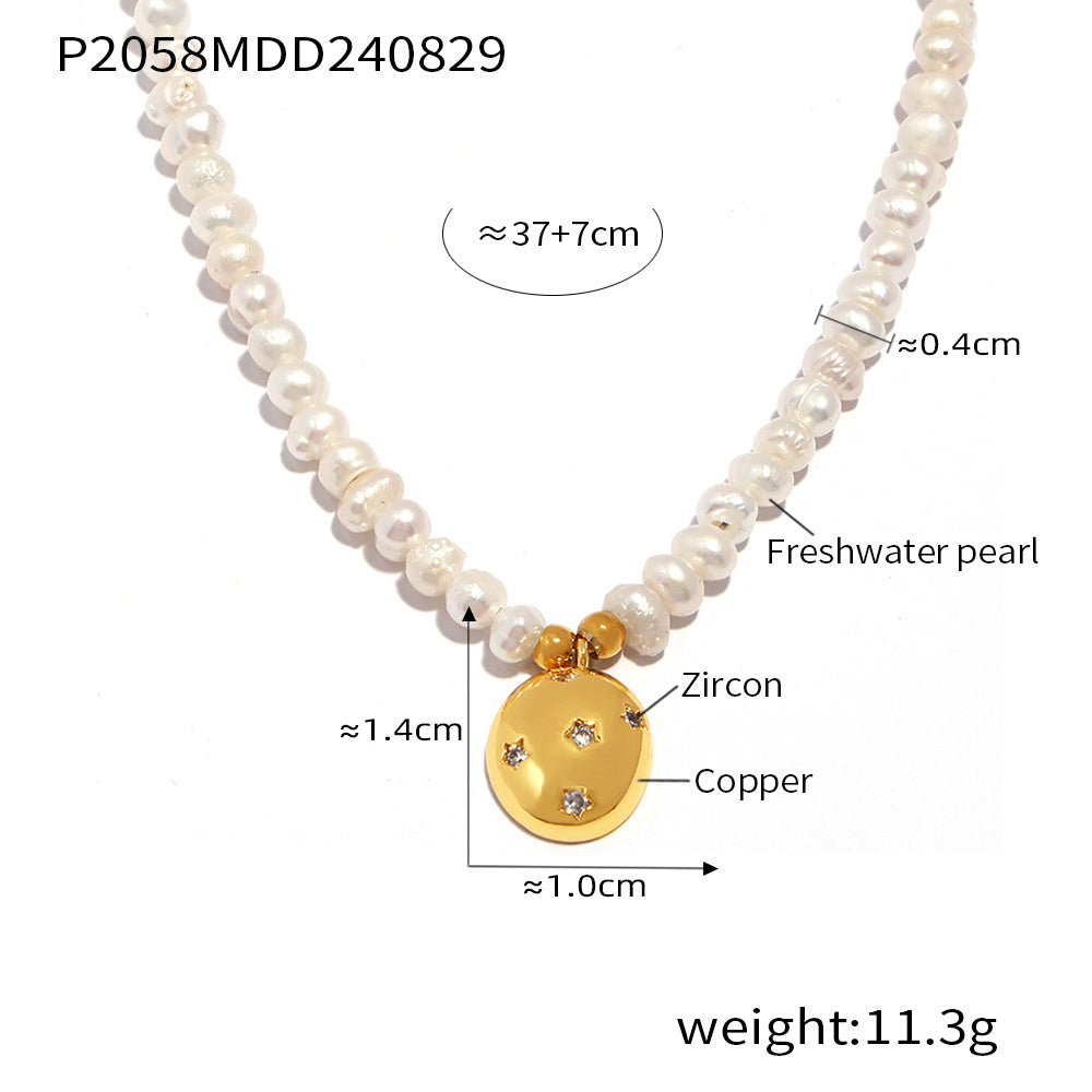 Court style retro geometric pendant, freshwater pearl necklace temperament versatile princess collarbone chain necklace, wholesale by manufacturers