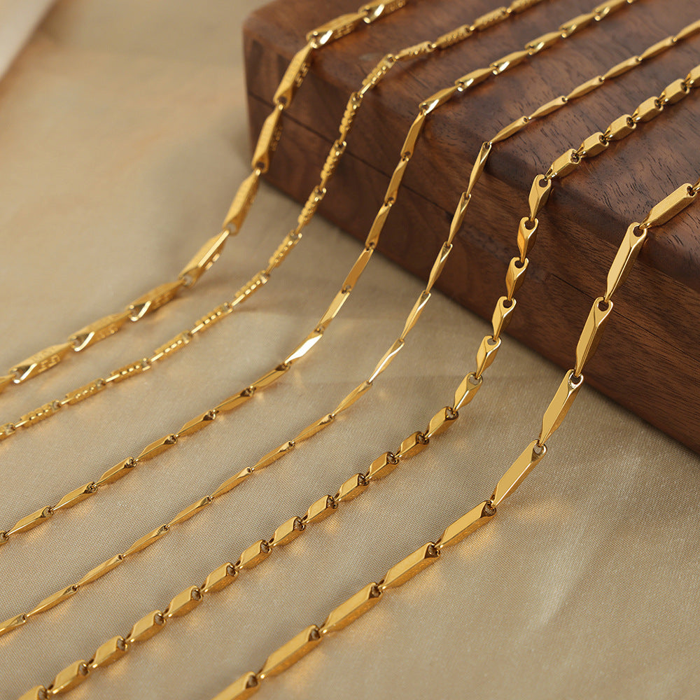 New high-end cold wind niche simple fashion versatile temperament titanium steel gold-plated personalized necklace jewelry